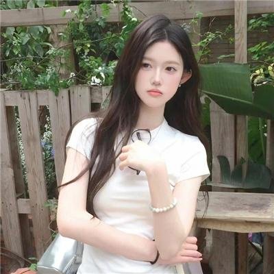 万花献媚